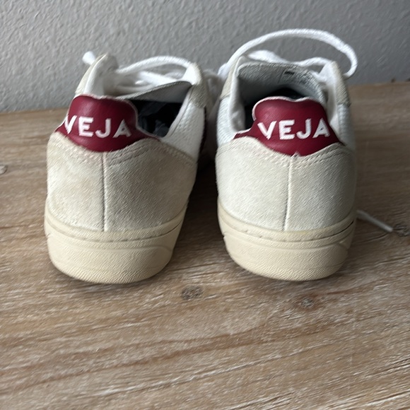 VEJA White Red and Cream Suede Sneakers - Picture 5 of 12